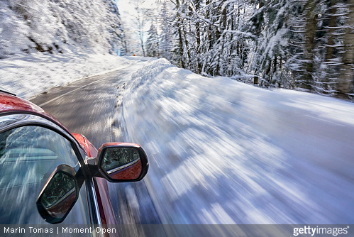 Pratique. Comment conduire sur neige avec une voiture automatique ?
